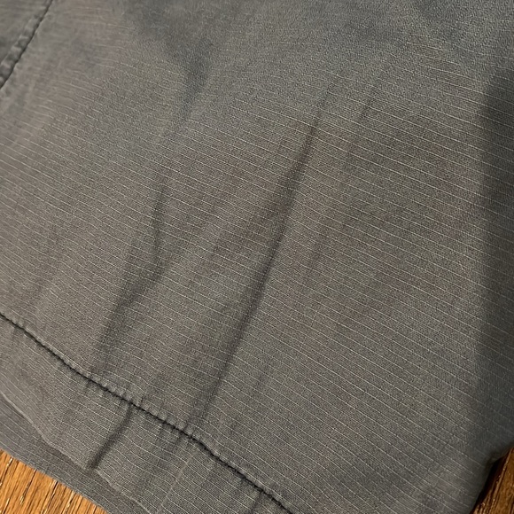 Gap flat front classic shorts size 32 light blue - Picture 4 of 6